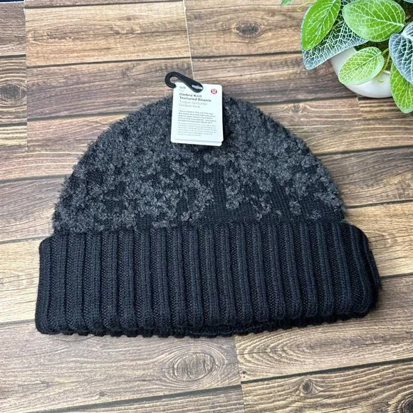 NWT Lululemon Ombre Knit Textured Beanie O/S (Black Grey) - Picture 1 of 13